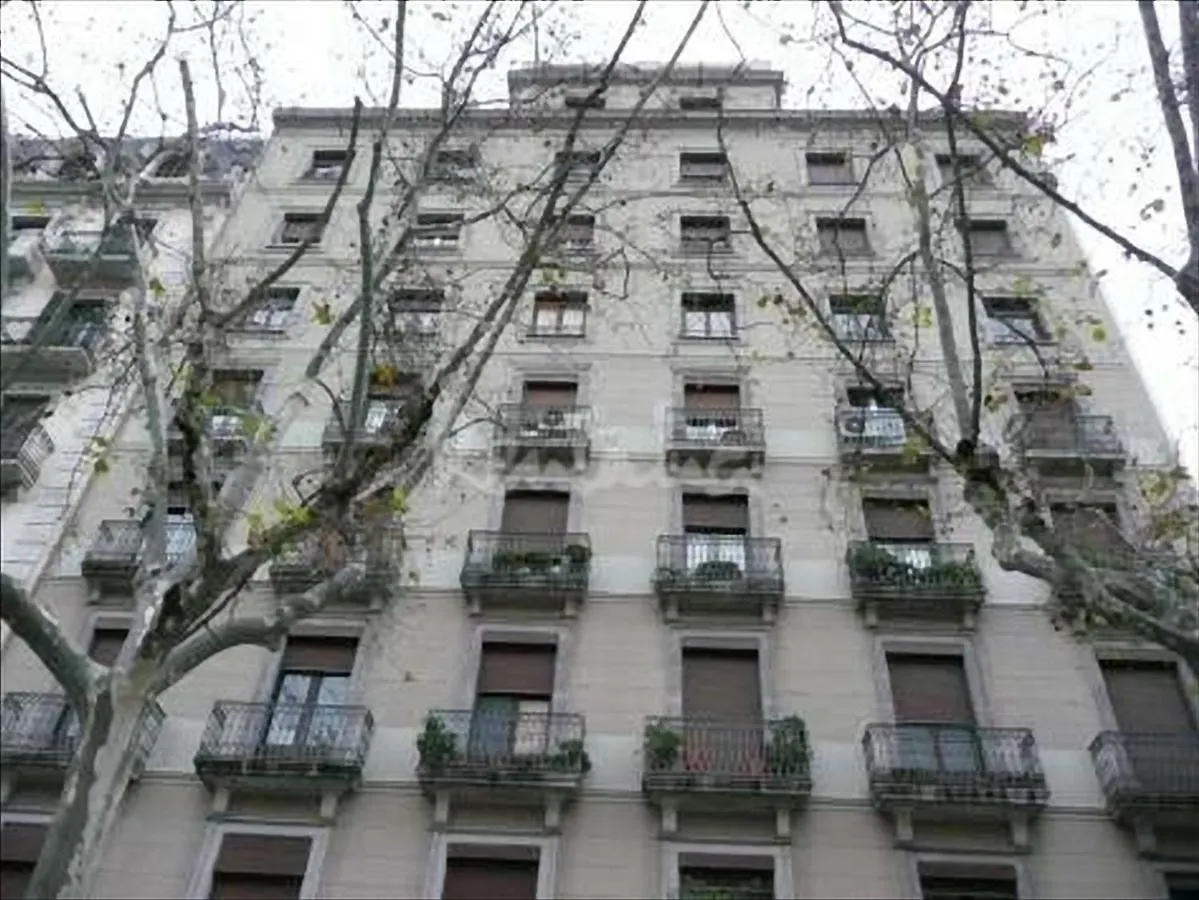 Apartamentos Gran Via 732 바르셀로나 0*,